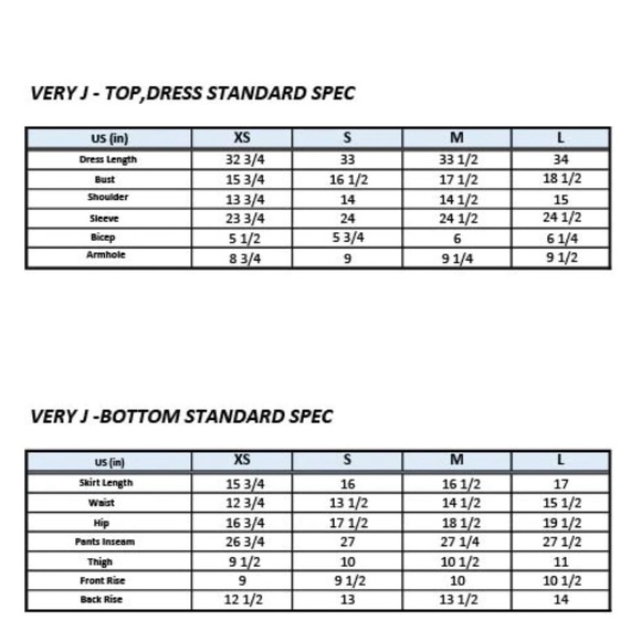 Very J Smocked bodice & sleeve long dress, Size Large, Ivory, Polka Dots - Picture 3 of 8